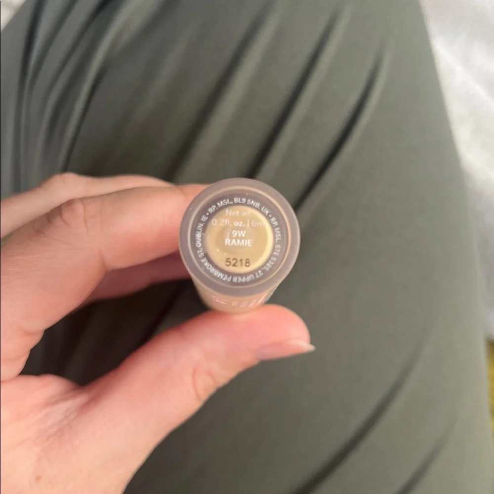 ILIA Concealer